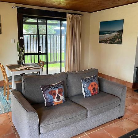 Happy Dogs Cottage Margaret River Exterior photo