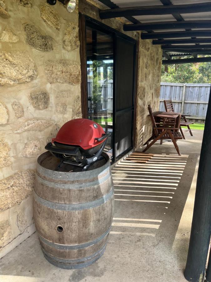 Happy Dogs Cottage Margaret River Exterior photo